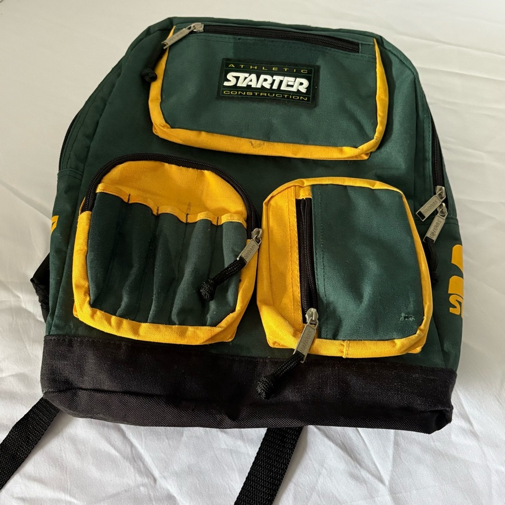 Vintage STARTER Men's Backpack in Green and Yellow